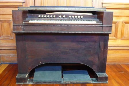 Harmonium                               